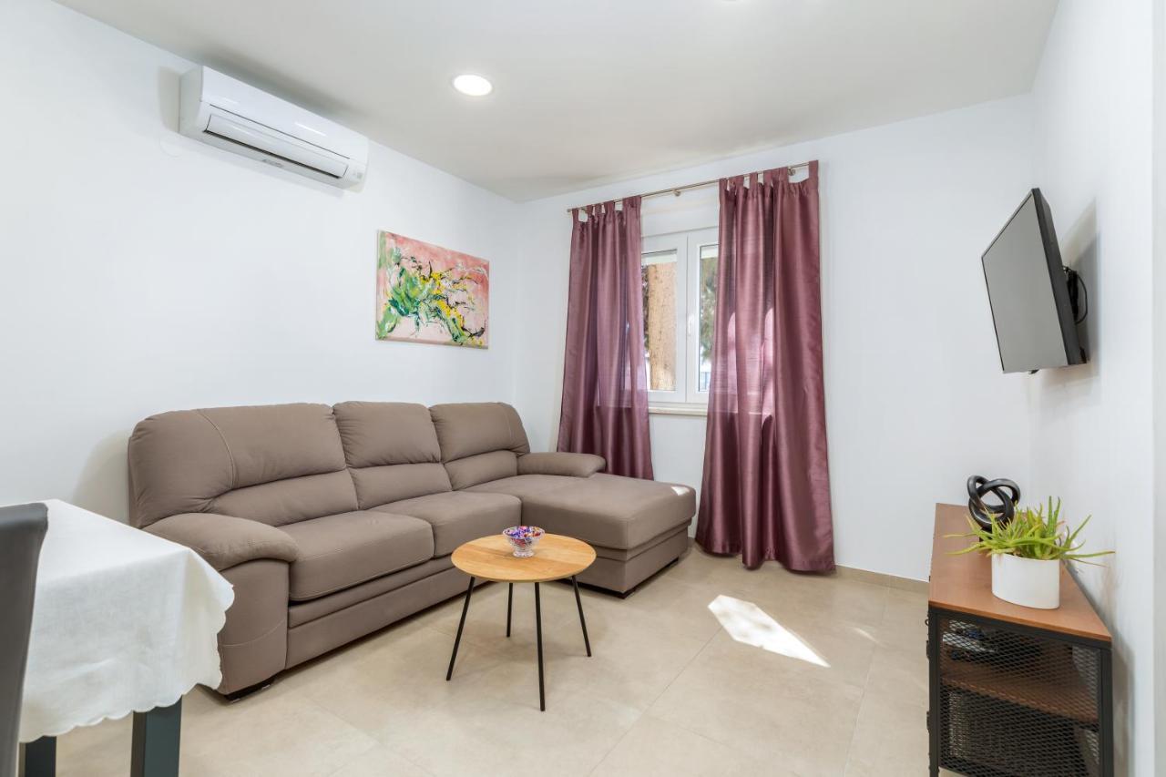 Apartment Lorilu 普拉 外观 照片